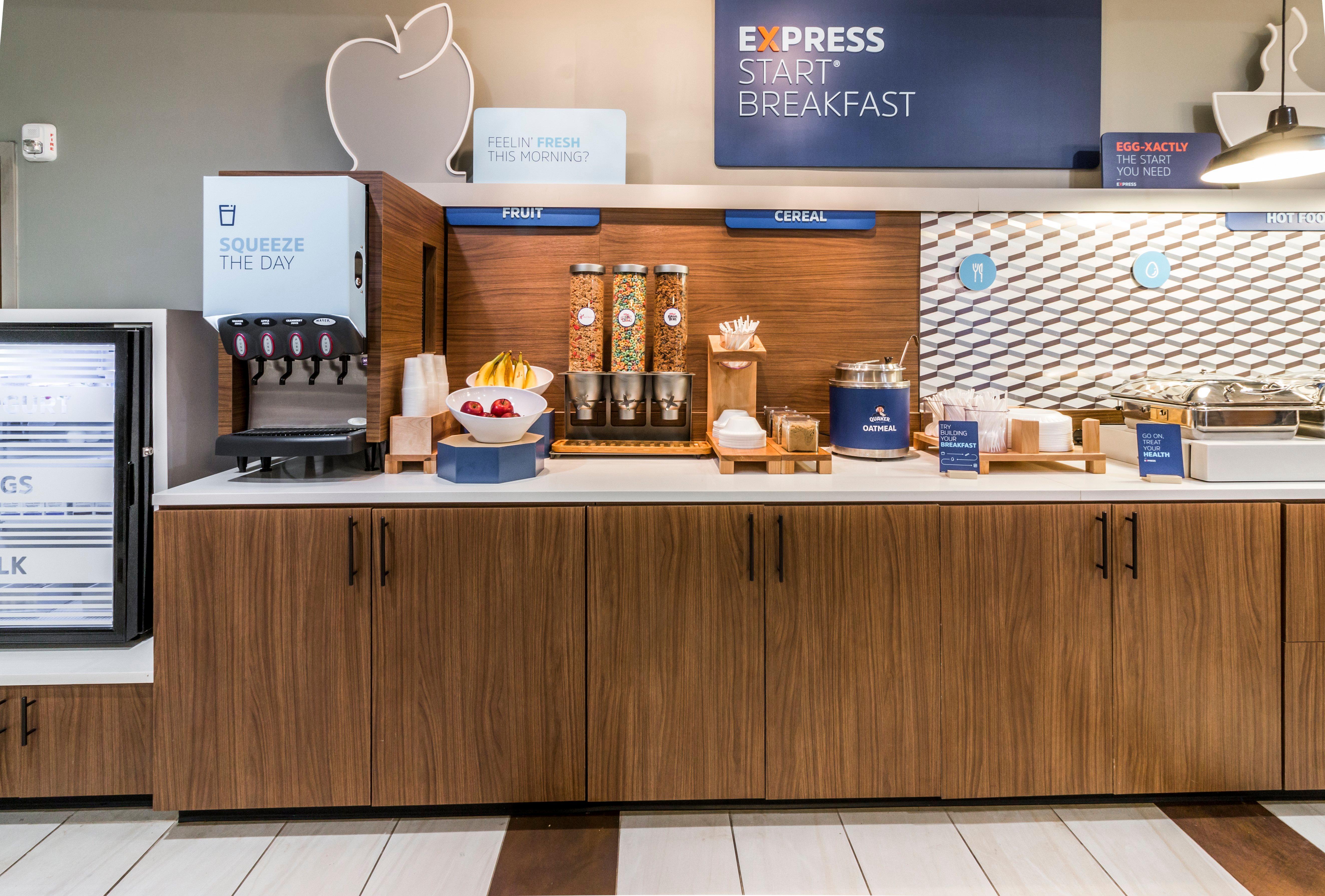 Holiday Inn Express - Villa Rica By Ihg Exterior photo